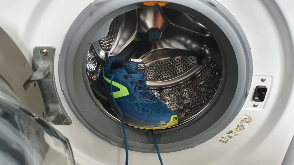 jak prać buty sportowe